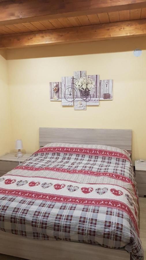 La Ca' D' Rina Casa Vacanze Melle Buitenkant foto