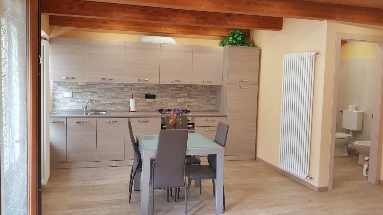 La Ca' D' Rina Casa Vacanze Melle Buitenkant foto